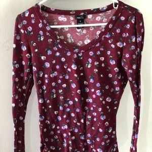 Women’s burgundy floral long sleeve top